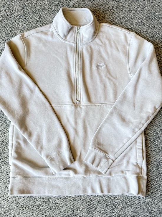 Nike Sweaters - Nike Beige Quarter-Zip Pullover Sweatshirt with Pockets Size Medium